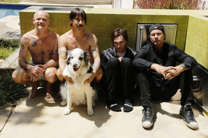 Picture courtesy of redhotchilipeppers.com